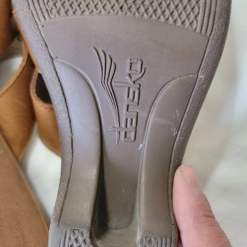 Dansko womens tan