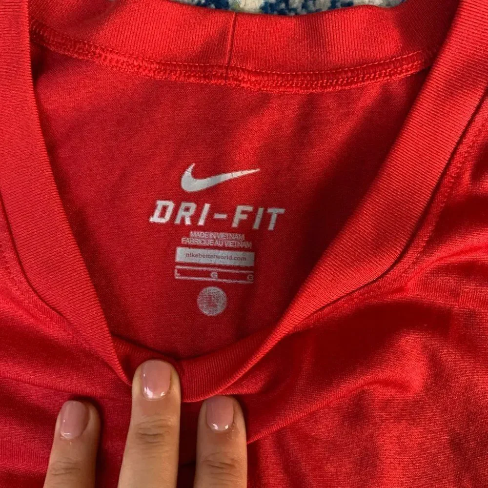 Nike red dri