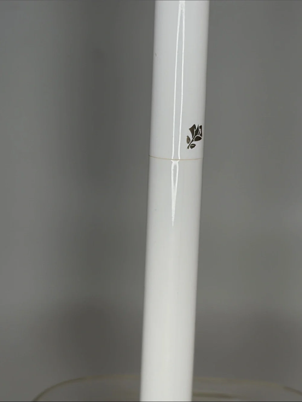 N/A xl lash logo