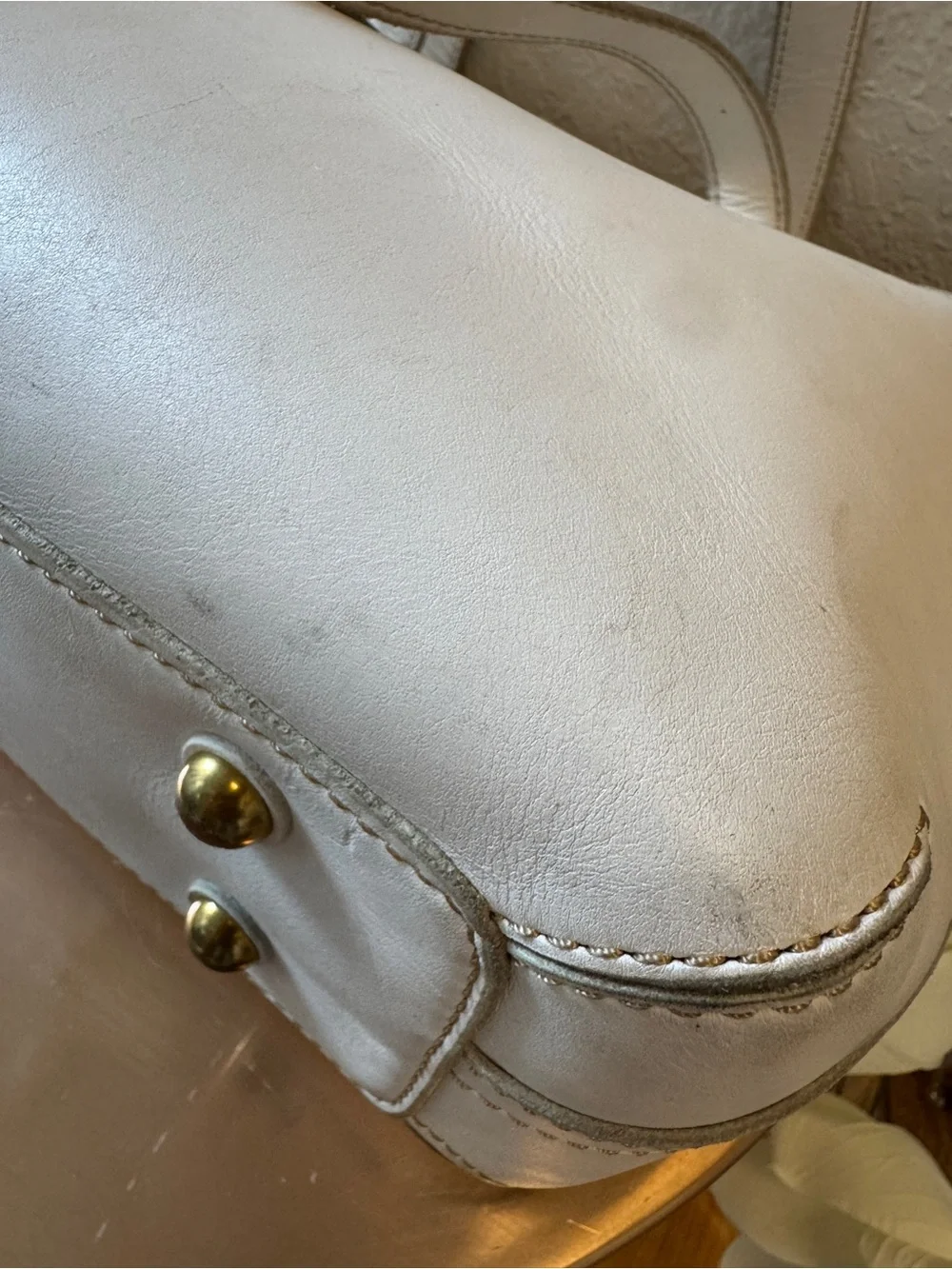 Fossil classic white
