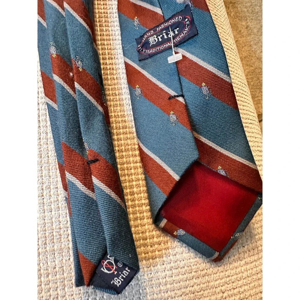 Briar Mens Necktie Blue Burgundy Repp Stripe Crest Silk Blend Hand‎ Fashioned