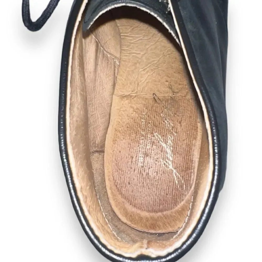 Frye brand james