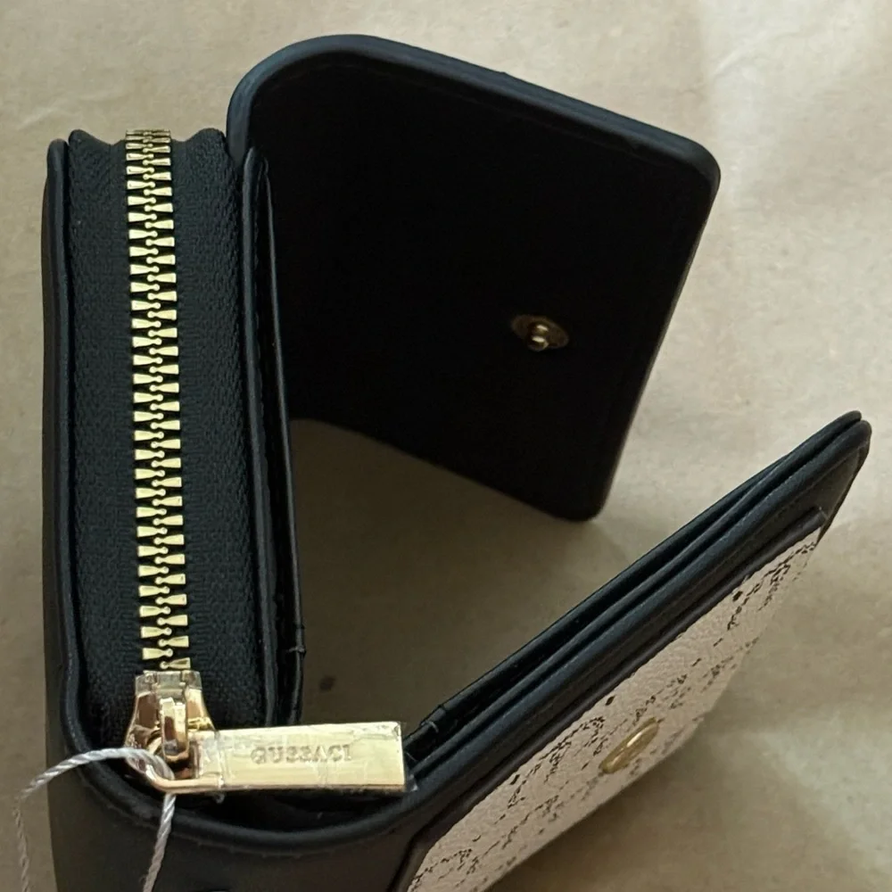 Gussaci stylish wallet