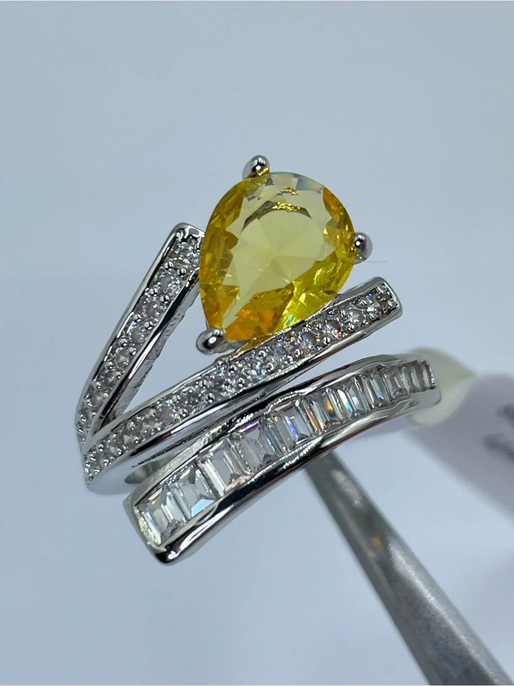 Swarovski Crystal Elements Canary Yellow Art Deco Statement Ring Sz 8