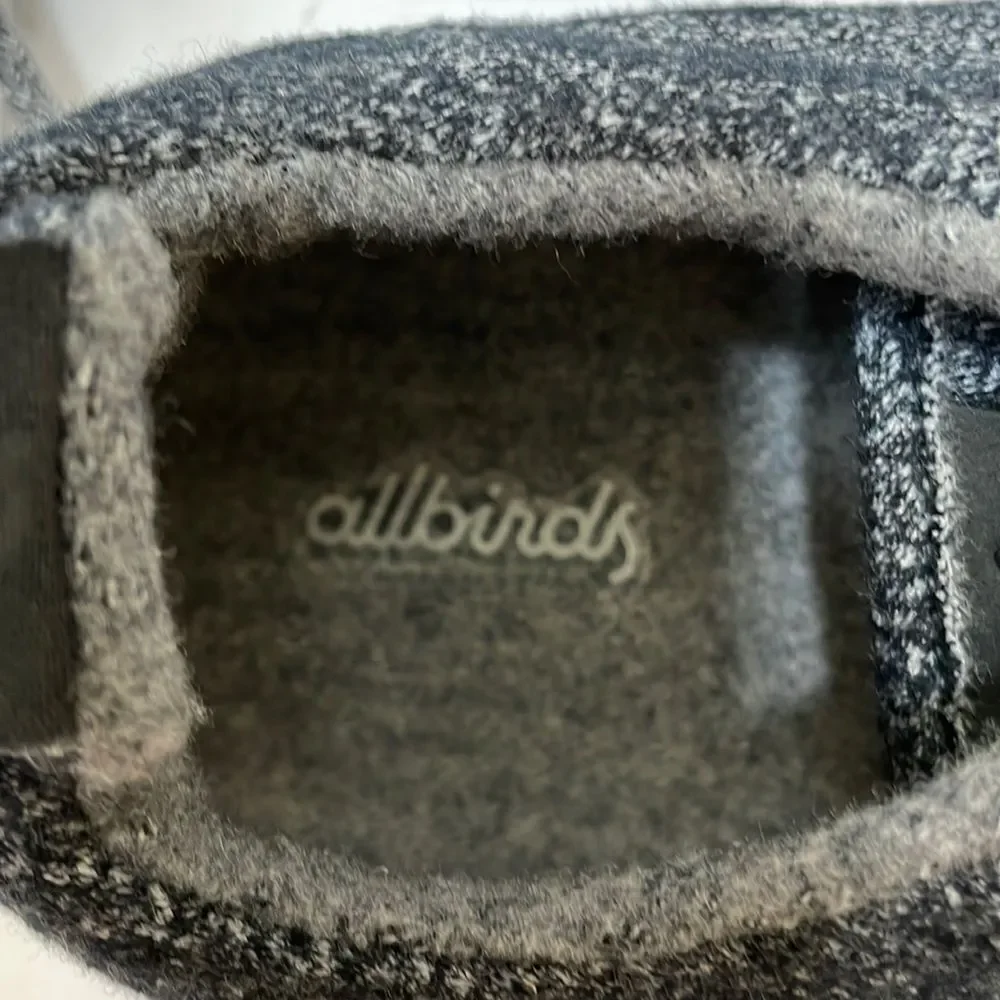ALLBIRDS‎ WOOL SNEAKERS IN CHARCOAL