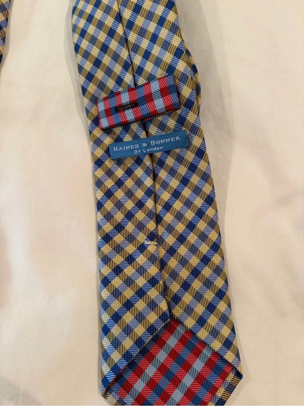 N/A stylish checkered