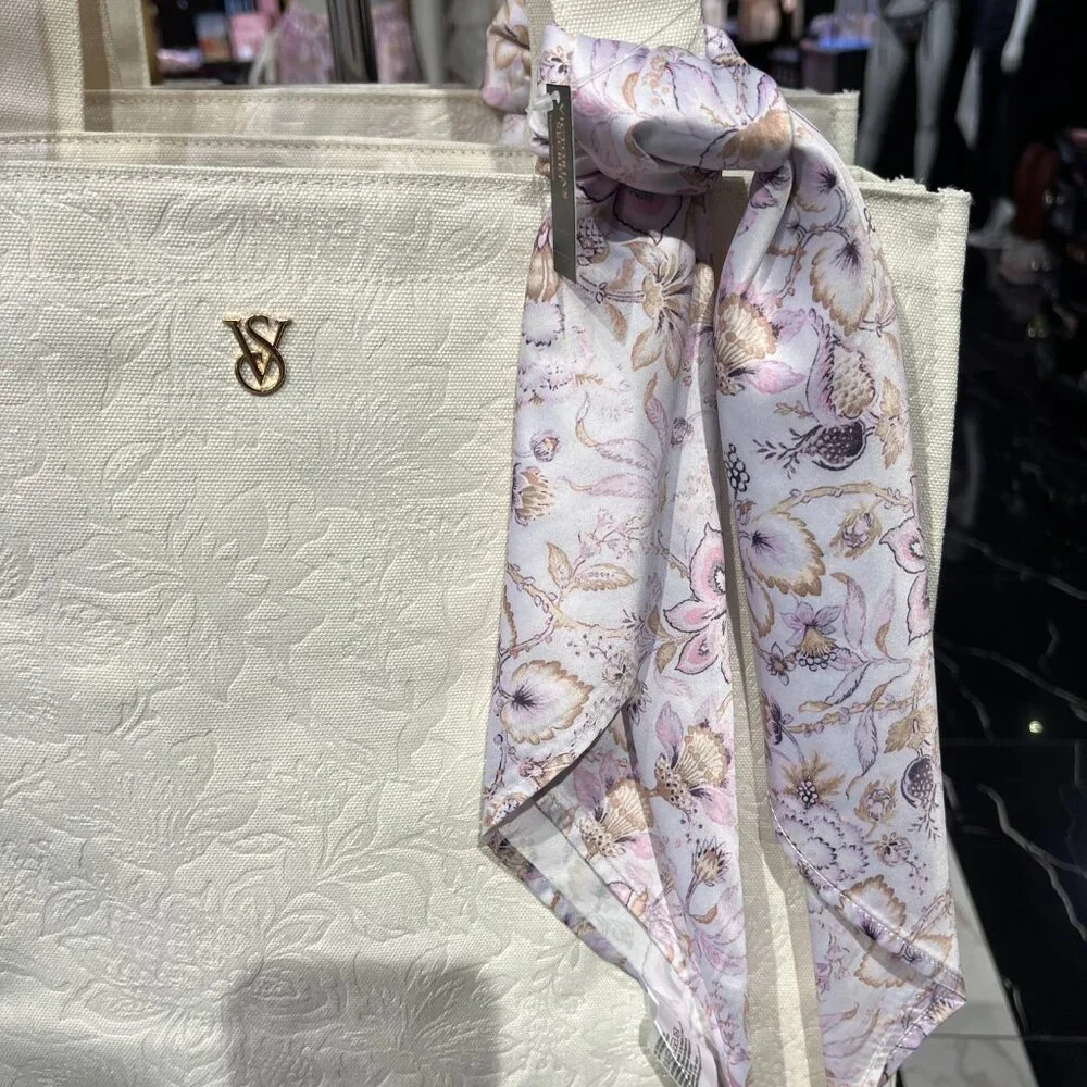 Victorias Secret nwt vs