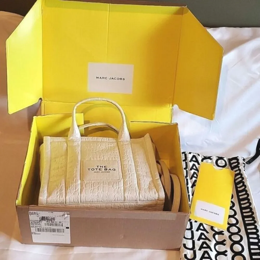 Marc Jacobs %100 cow