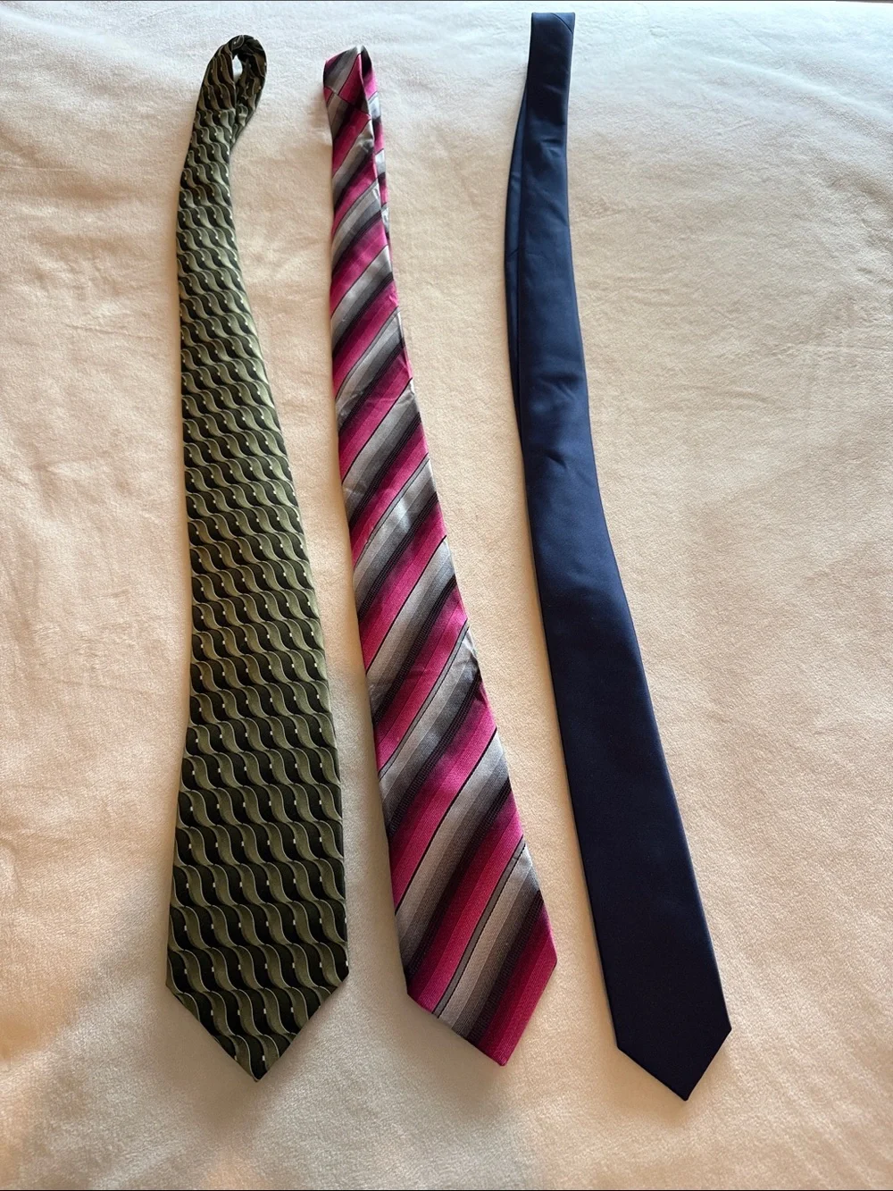 Three-Tie Set — Navy Solid, Pink & Gray Stripe, Olive Wave