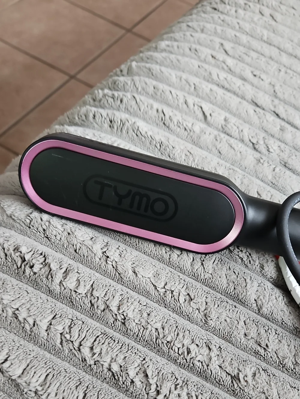 Tymo Ring Pink Accent Hair Straightener Brush