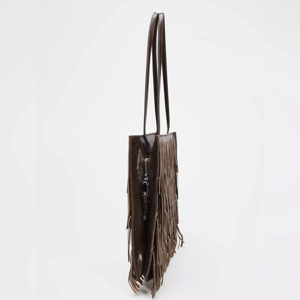 Zara websites need closure