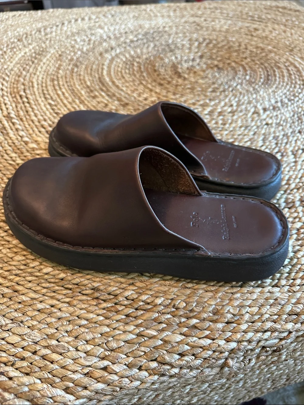 Men's size 9 Slip-On Leather Mule in Dark Brown Leather