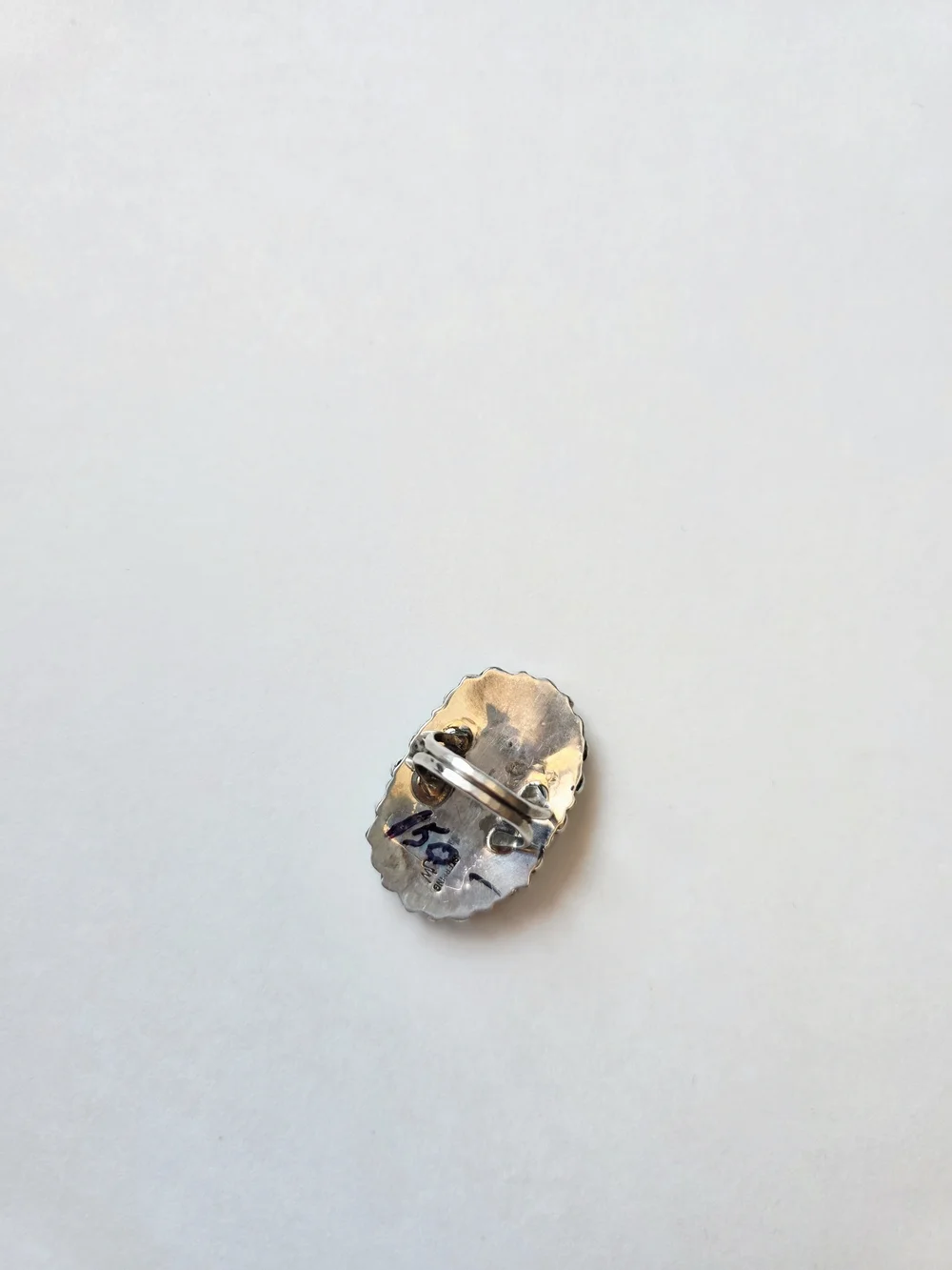 N/A elegant oval