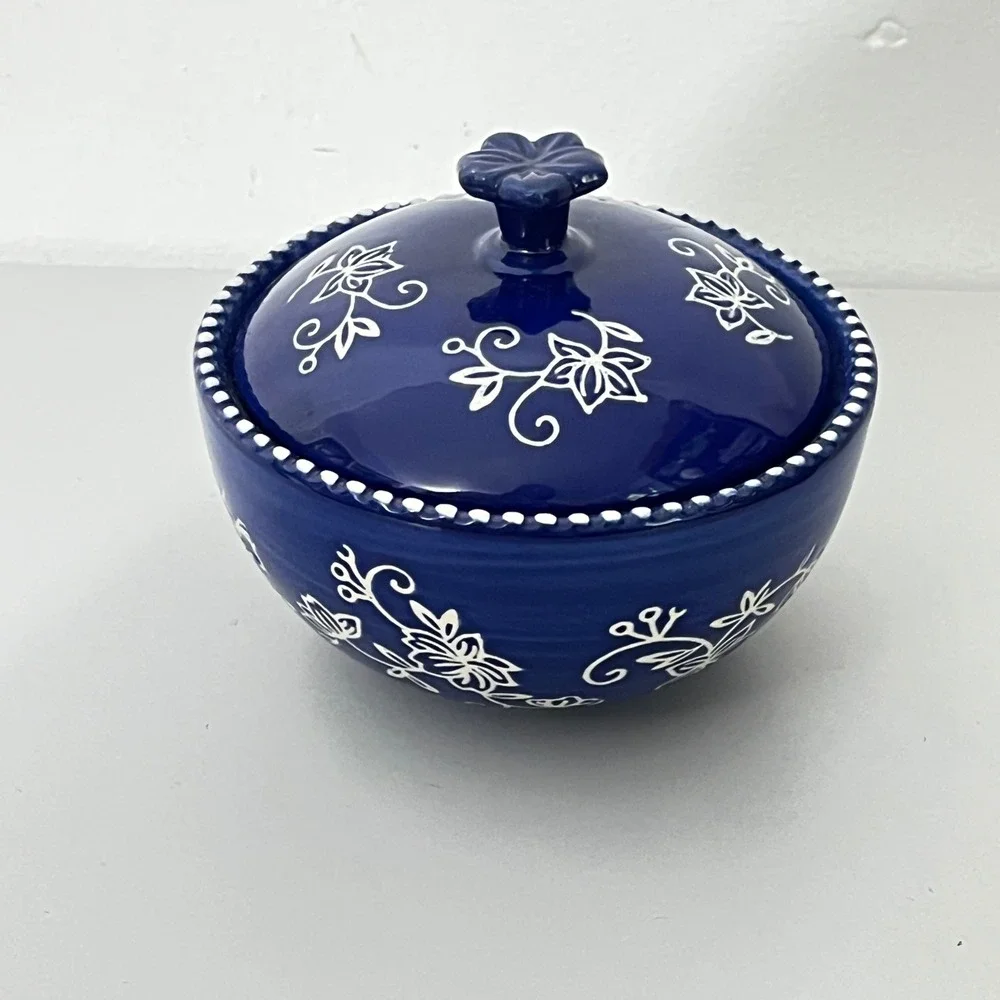 Unbranded ceramic sugar