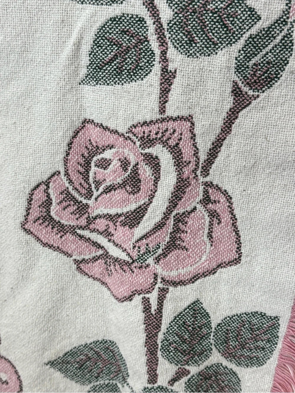 N/A woven throw