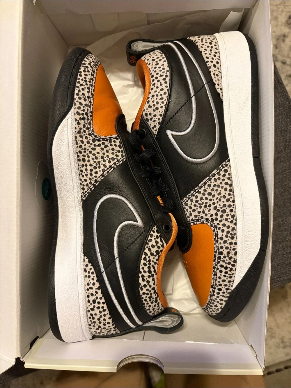 Nike Men’s Black & Orange Low-Top Sneakers