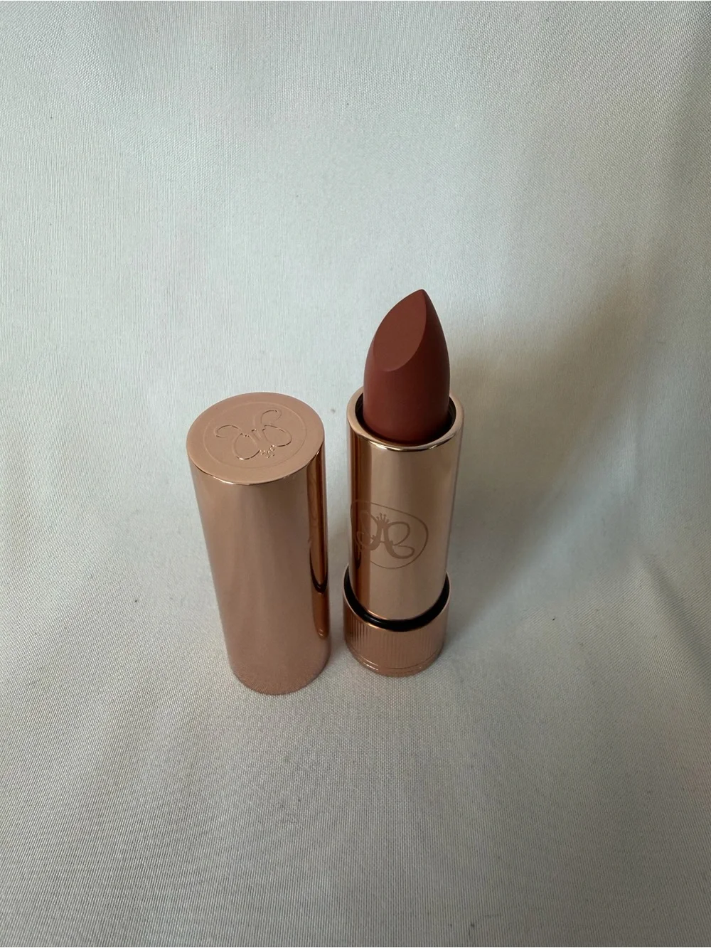 Anastasia Beverly Hills velvety matte