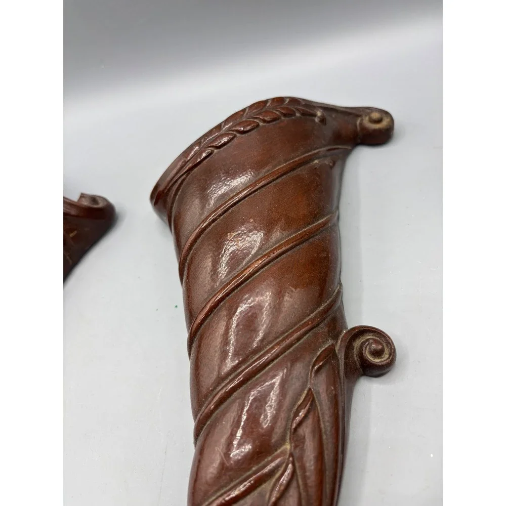 SyrocoWood vintage wall