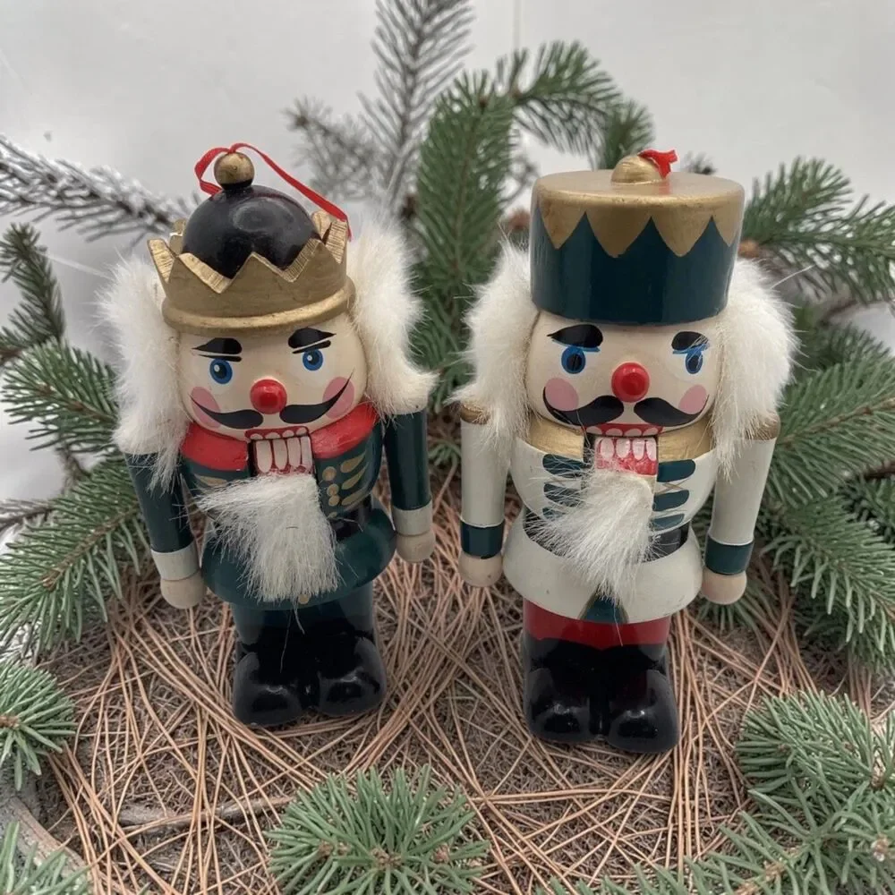 Vintage Nutcrackers  From 90’s, Set Of 2. King Toy Soldier 6 In Tall