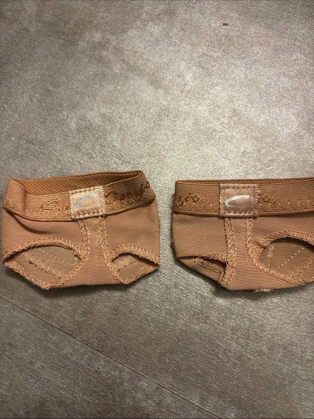 Capezio FootUndeez Dance Paws