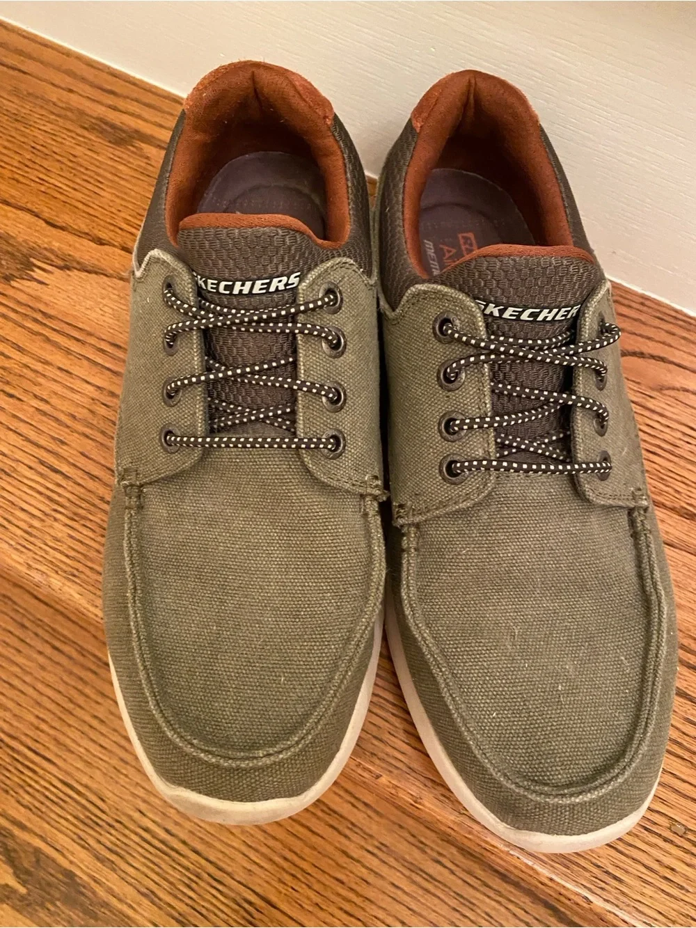Skechers men’s size