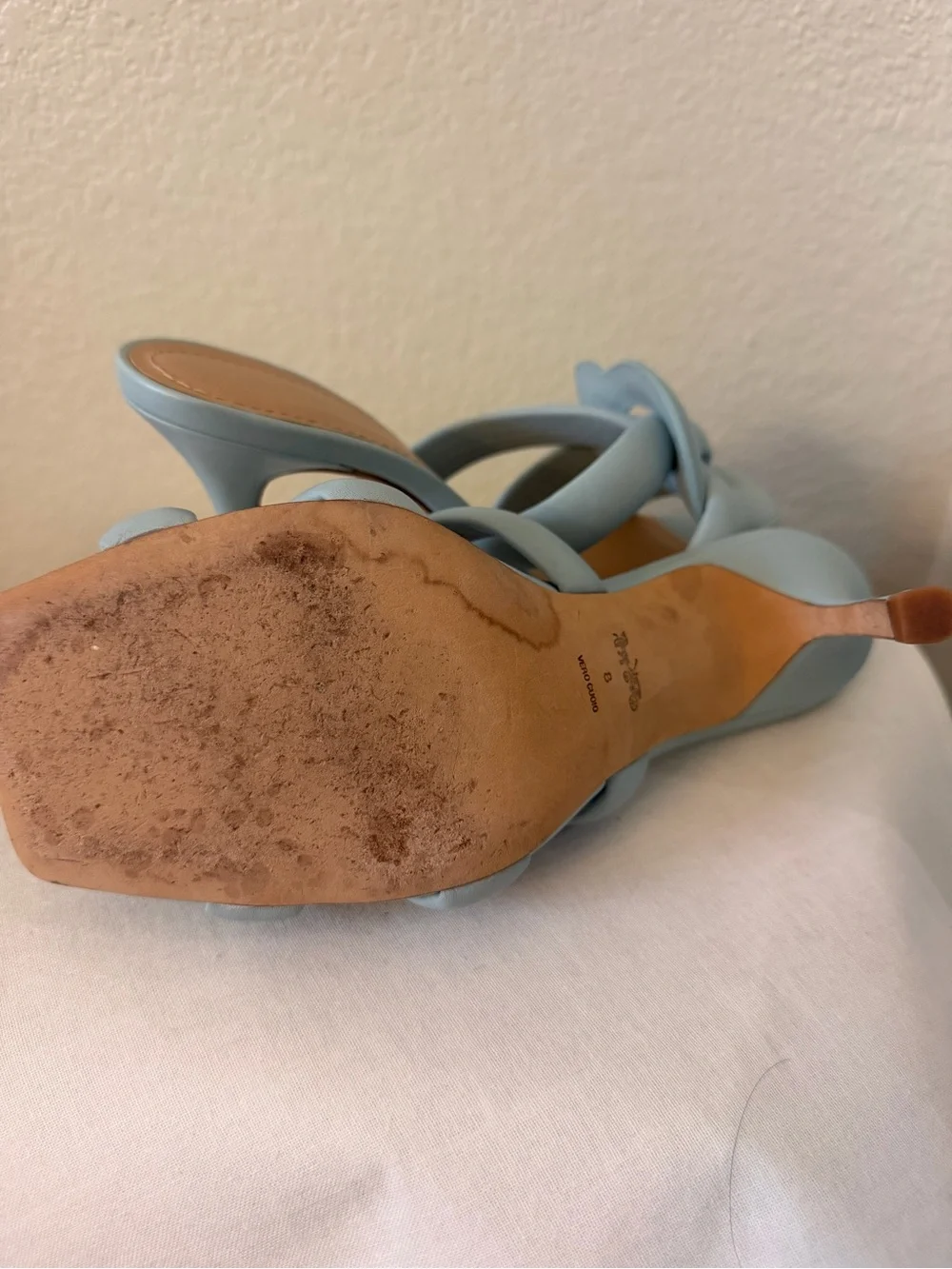 Coach stylish heeled