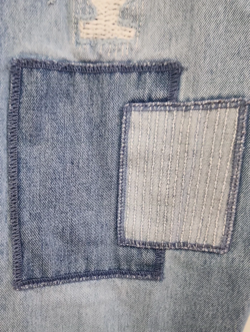 BDG distressed jeans button