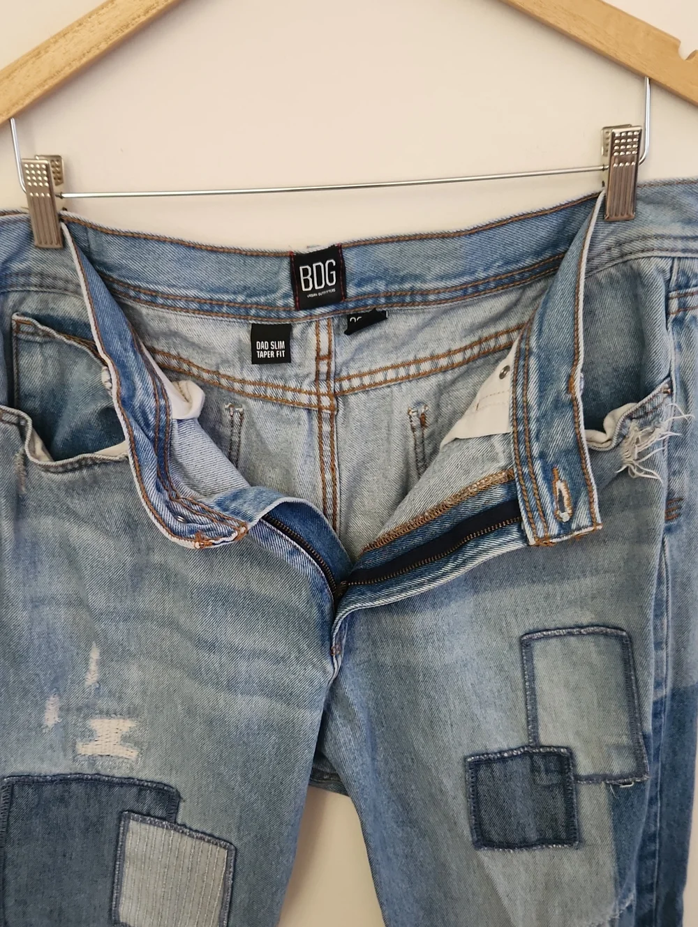 BDG relaxed jeans