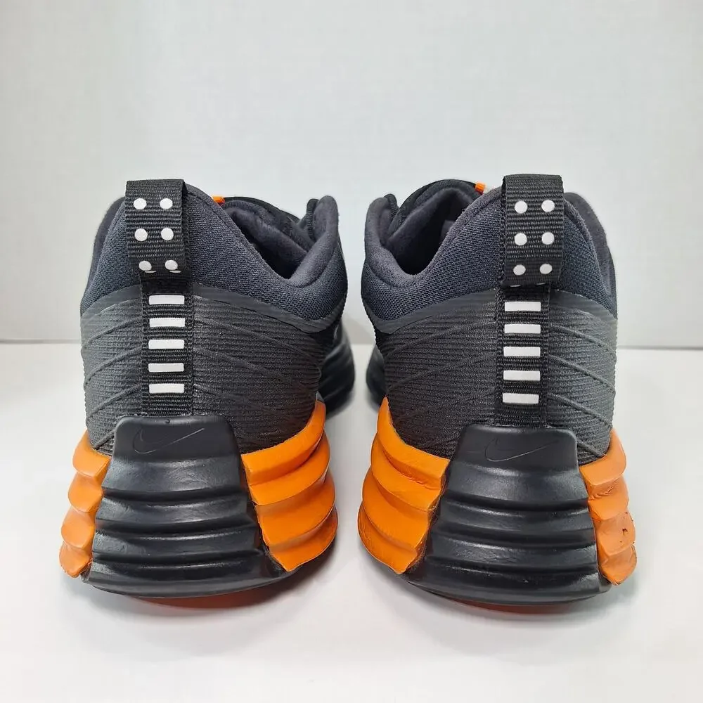 Nike lunar roam