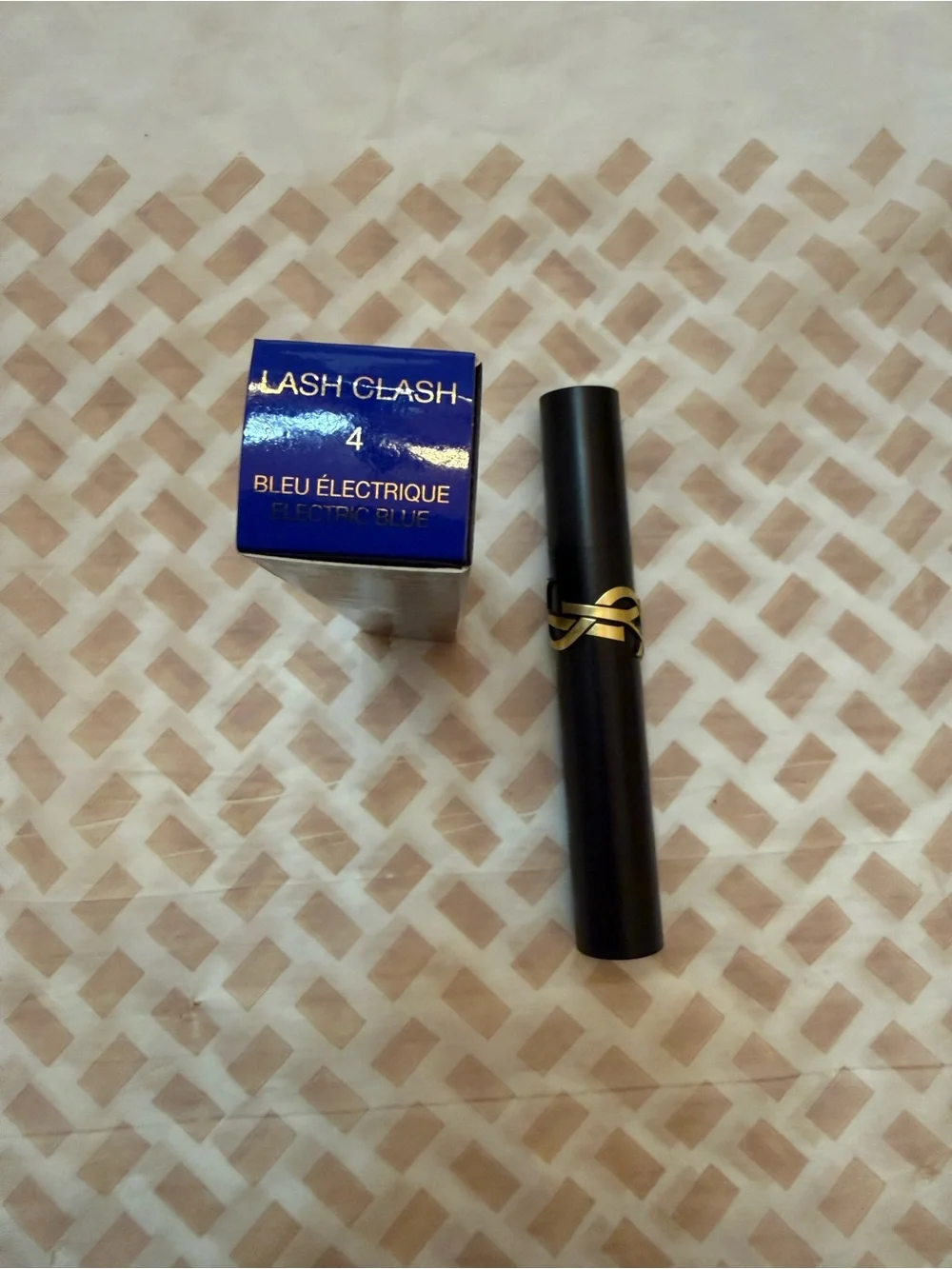 Yves Saint Laurent yves saint