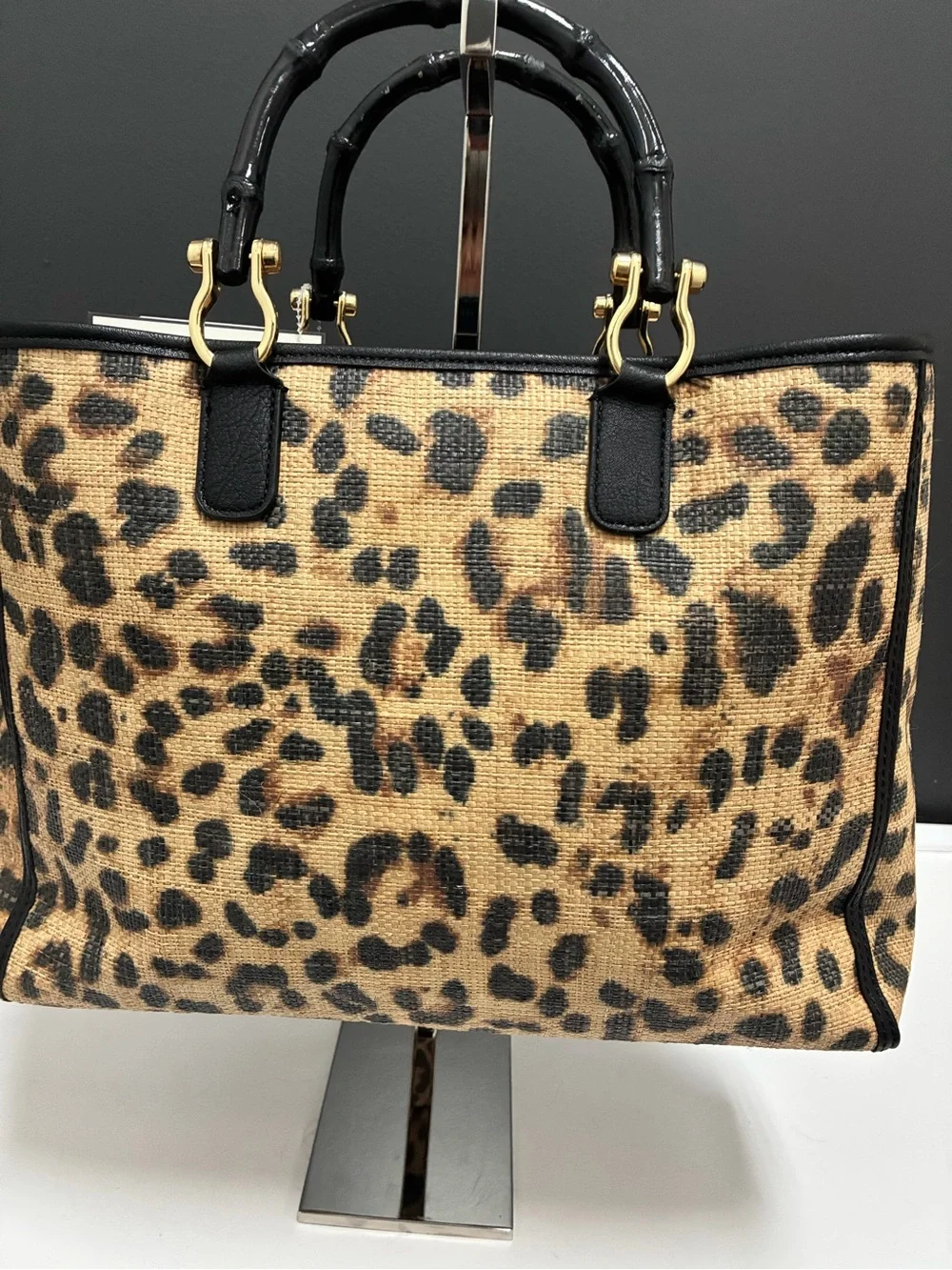Lilly Pulitzer stylish leopard