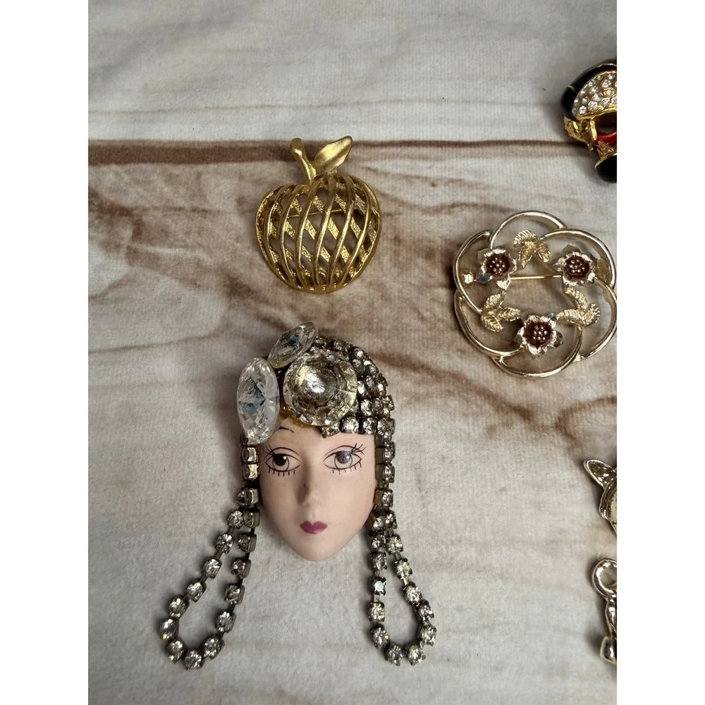 Vintage Brooch Lot Rhinestone‎ Animal Cat Panther Angel Sarah Coventry Flapper
