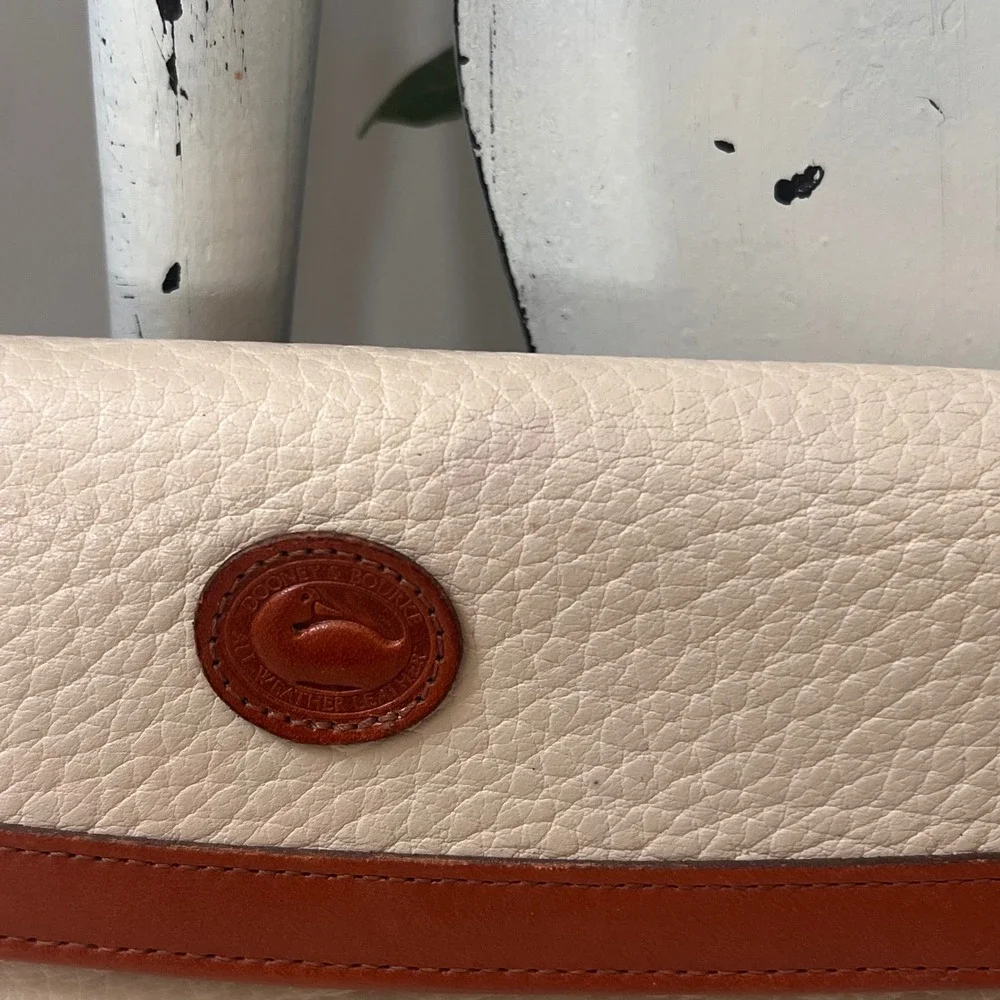 Dooney & Bourke vintage dooney
