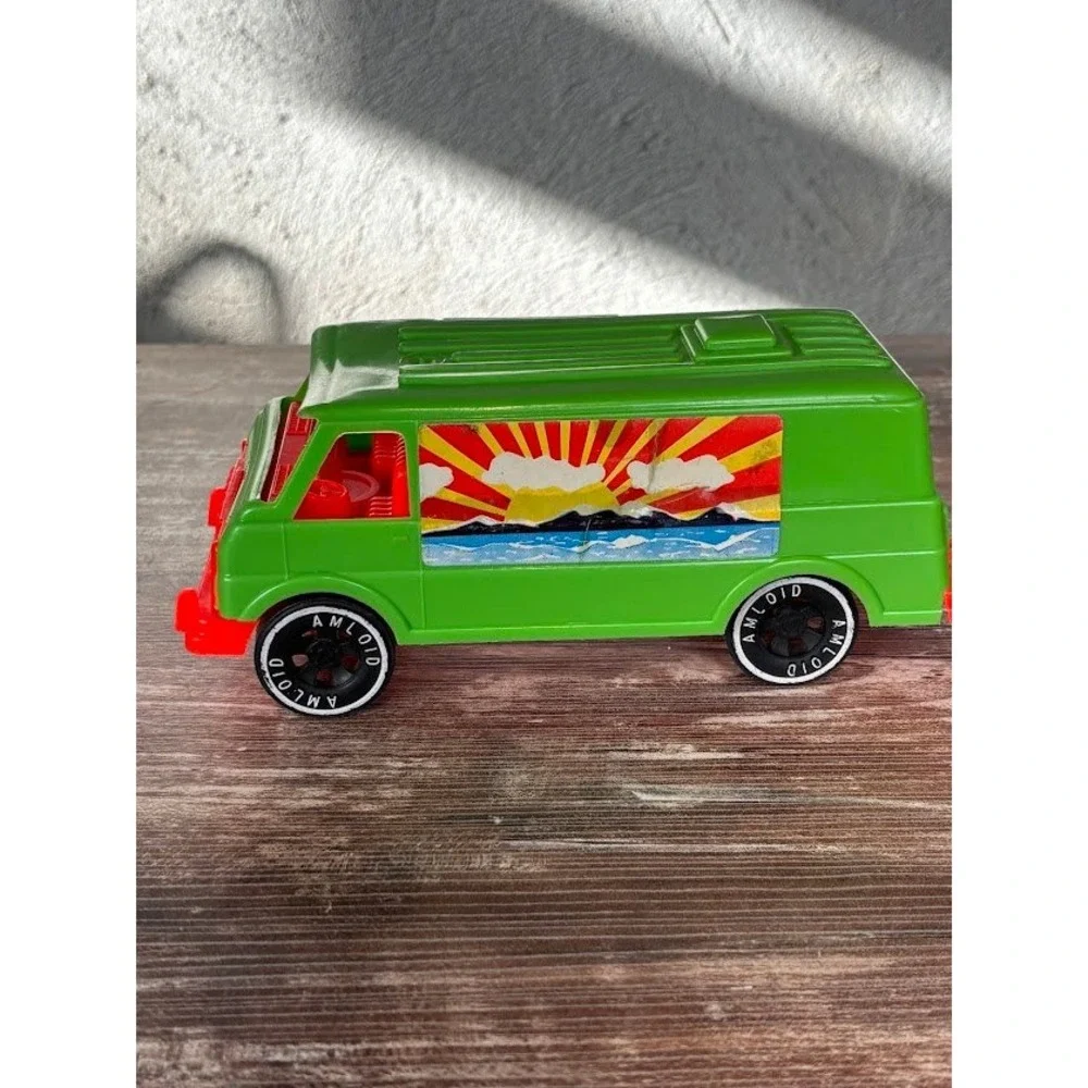 N/A vibrant green