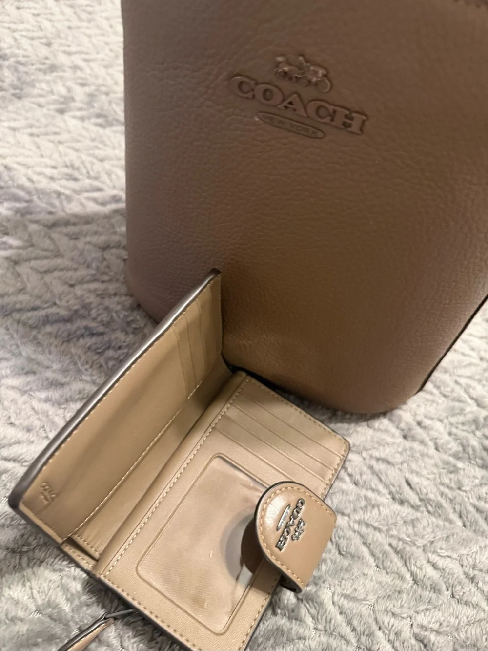Coach crossbody pebbled