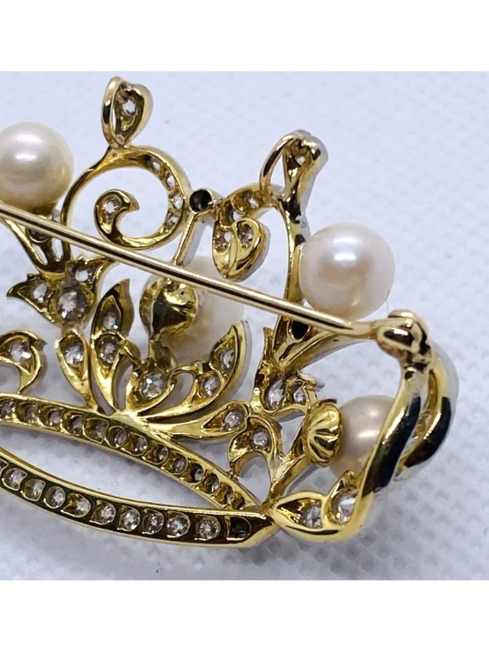 Unbranded gold 2mm 950