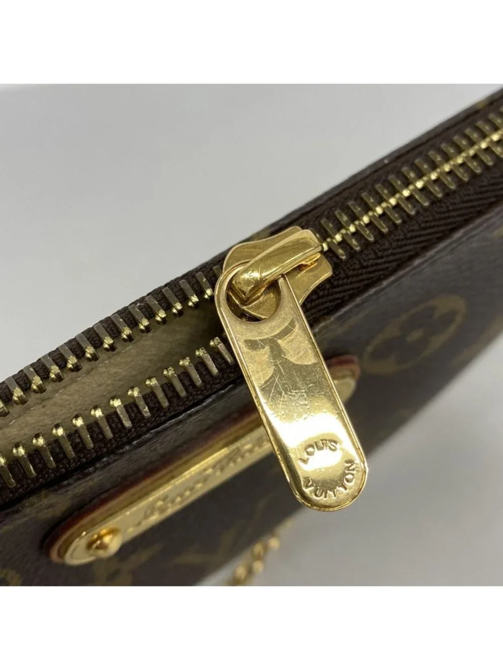 Louis Vuitton Pouch Monogram Pochette Mila MM Brown