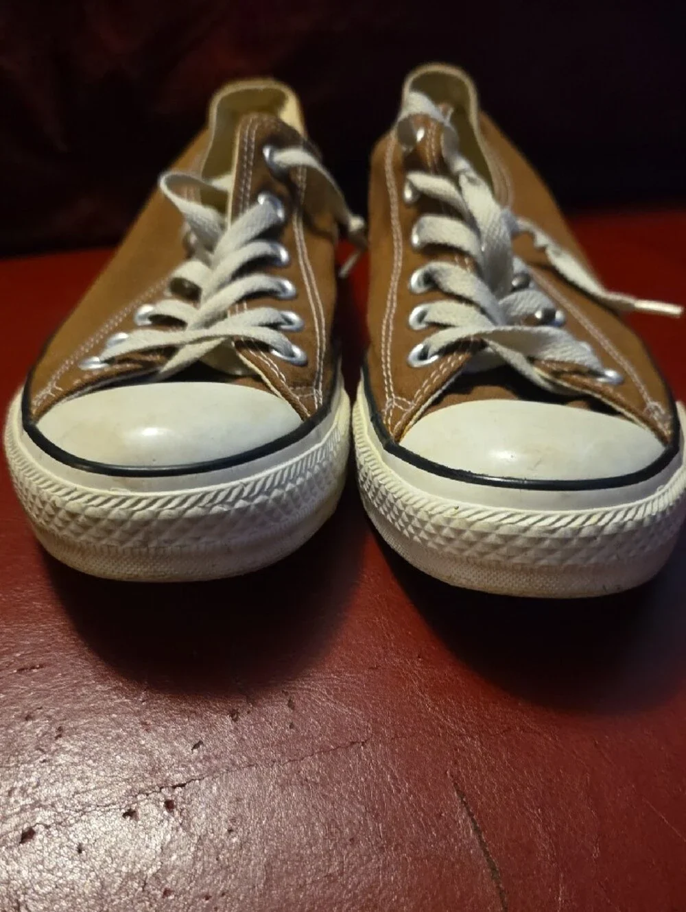 Converse iconic low