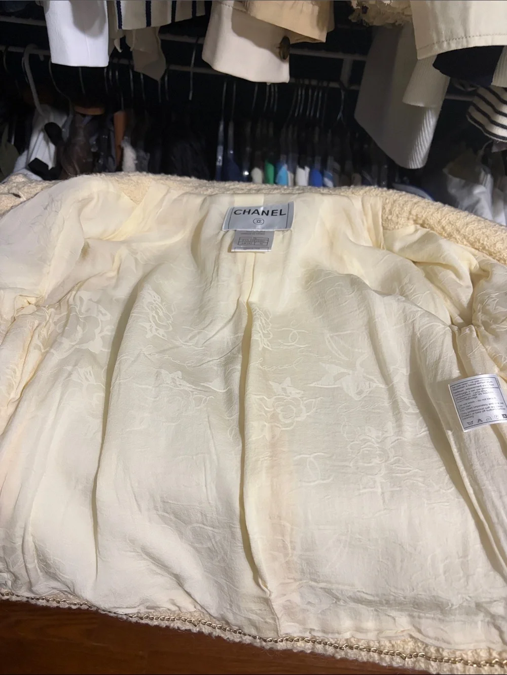 CHANEL classic tweed