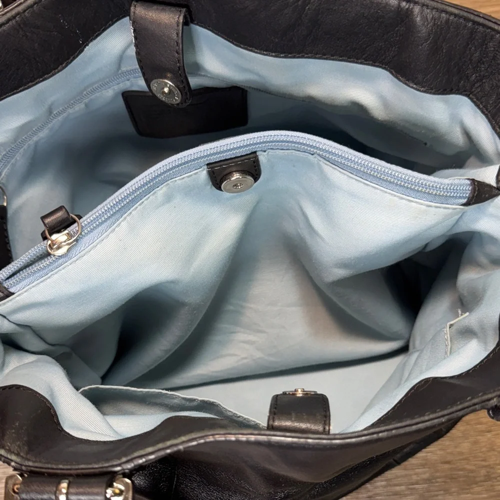 Coach handles leather elegant