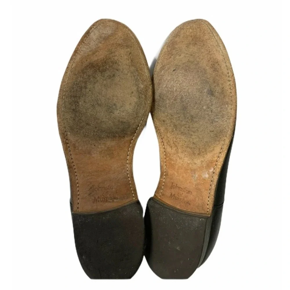 Johnston & Murphy brand johnston