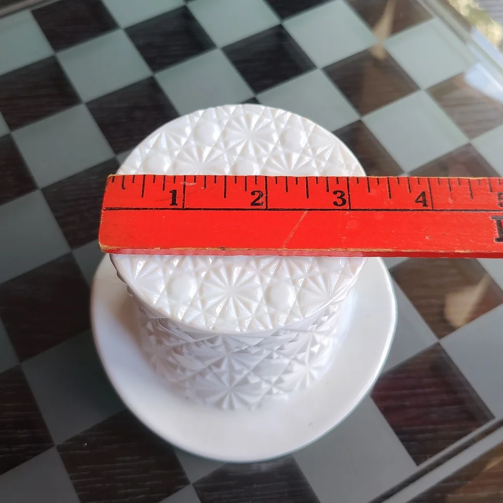 White Top Hat Vintage