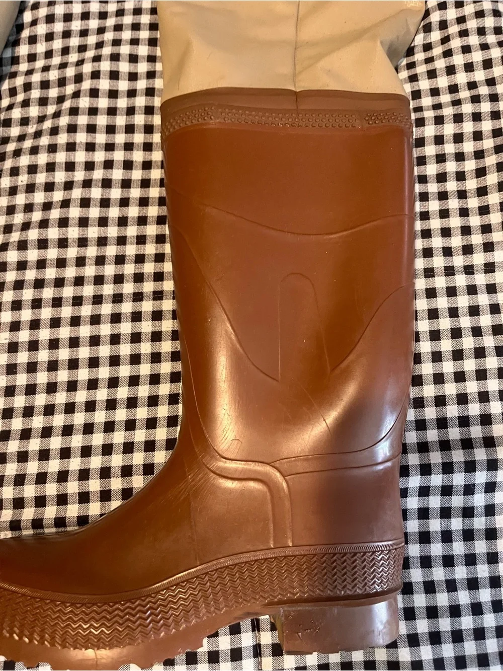 N/A tan brown