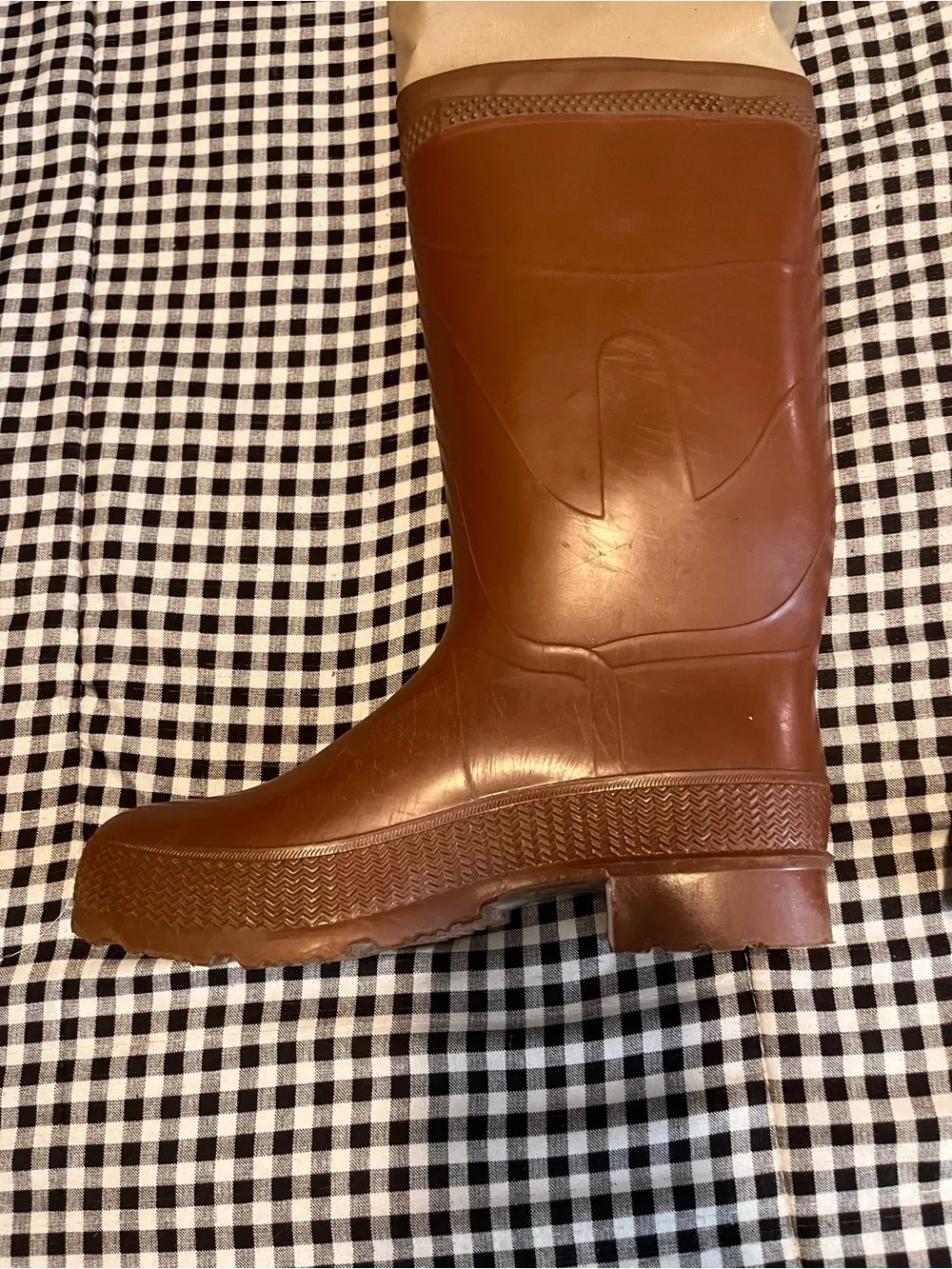 N/A tan brown