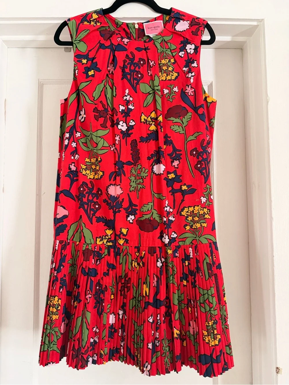 kate spade women’s Red Floral Pleated Dress