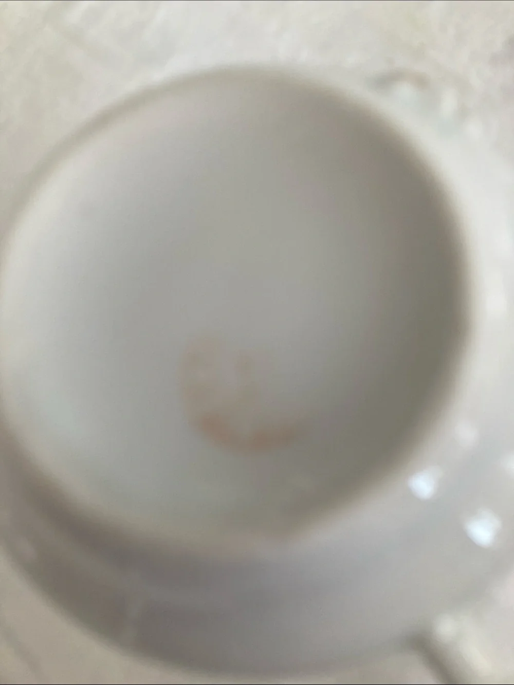 N/A white porcelain
