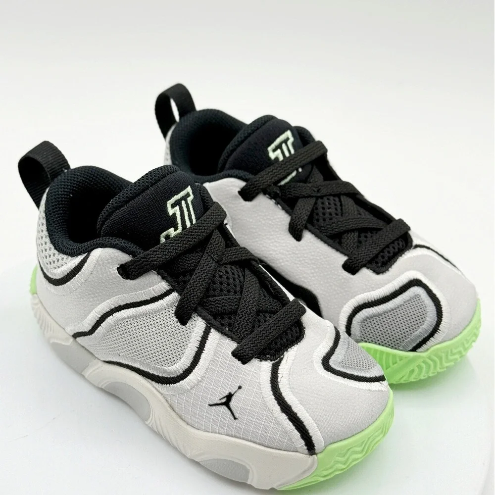 Nike item new