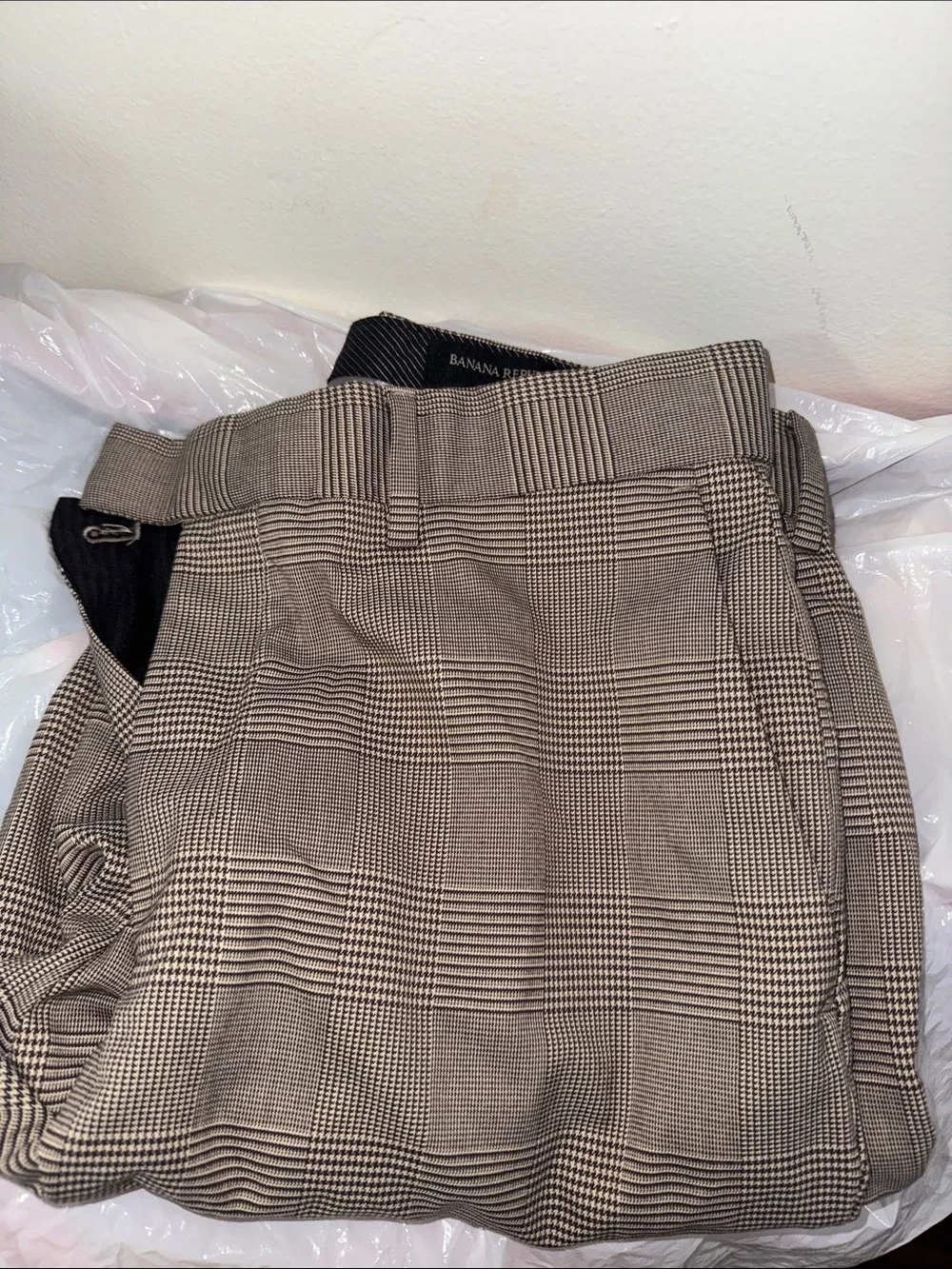 Banana Republic Black & Tan Plaid Tailored Pants