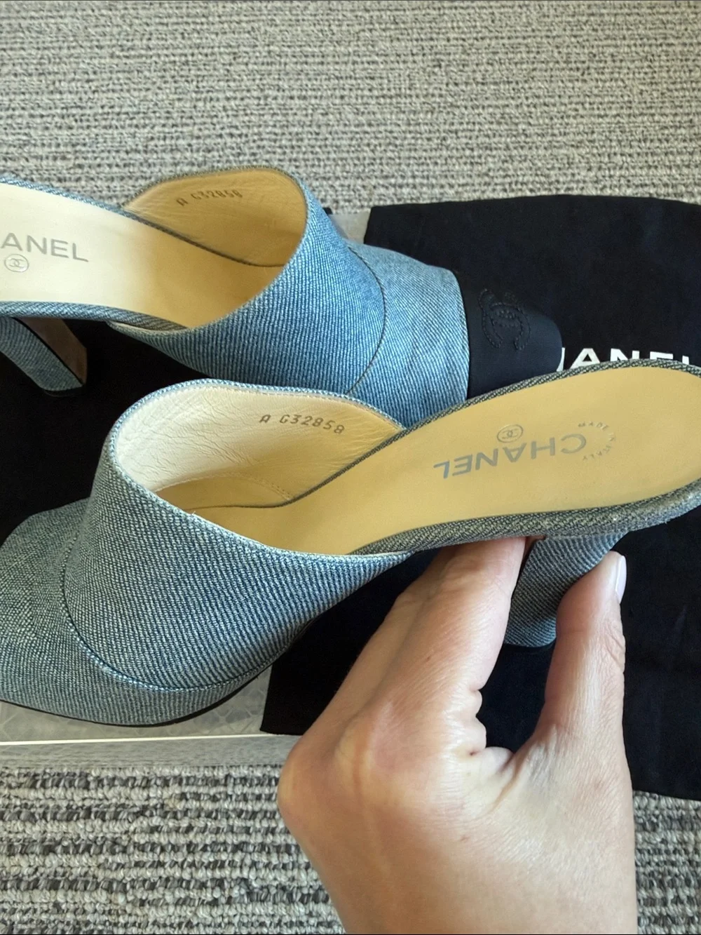 CHANEL slip mules