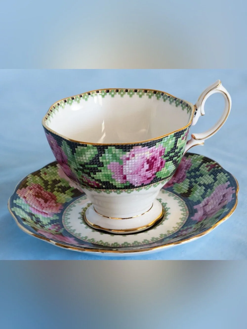 Beautiful, Vintage Assorted Cup And Saucers Made In England!